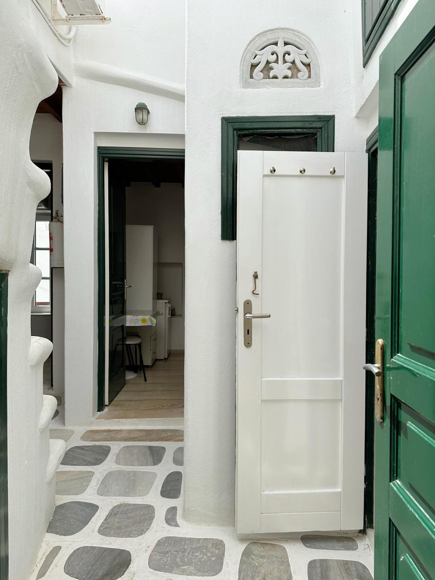 Mykonos Town Can-Can מראה חיצוני תמונה